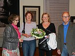 v.l.n.r.: Museumsdirektorin Dr. Regina Hanemann, die Geschwister Gerlinde Dwilat aus Burgwindheim und Monika Brack-Lange aus Nürnberg, Dr. Detlev Hohmuth, erster Vorsitzende des Fördervereins Landesgartenschau Bamberg