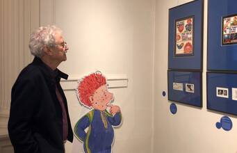 Maul Maar und Sams betrachten die Ausstellung... ©Museen der Stadt Bamberg, Foto: Silke Heimerl